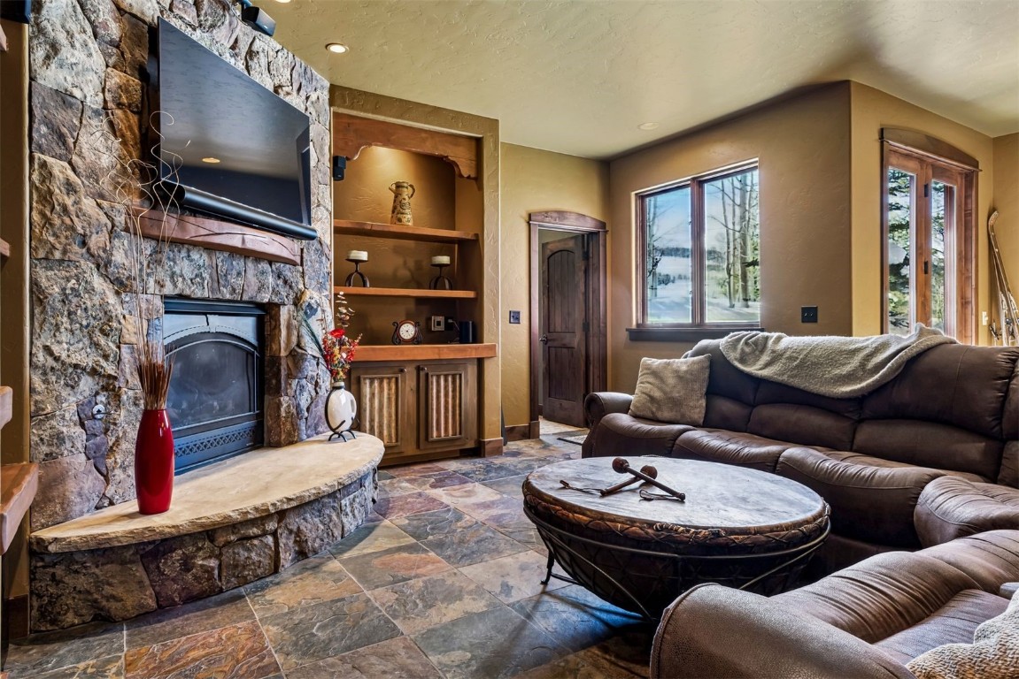500 Highfield TRAIL