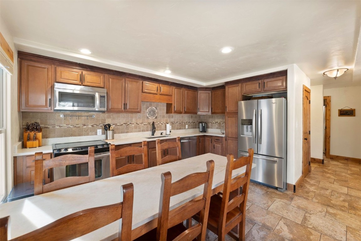 107 SKIWATCH DRIVE 329