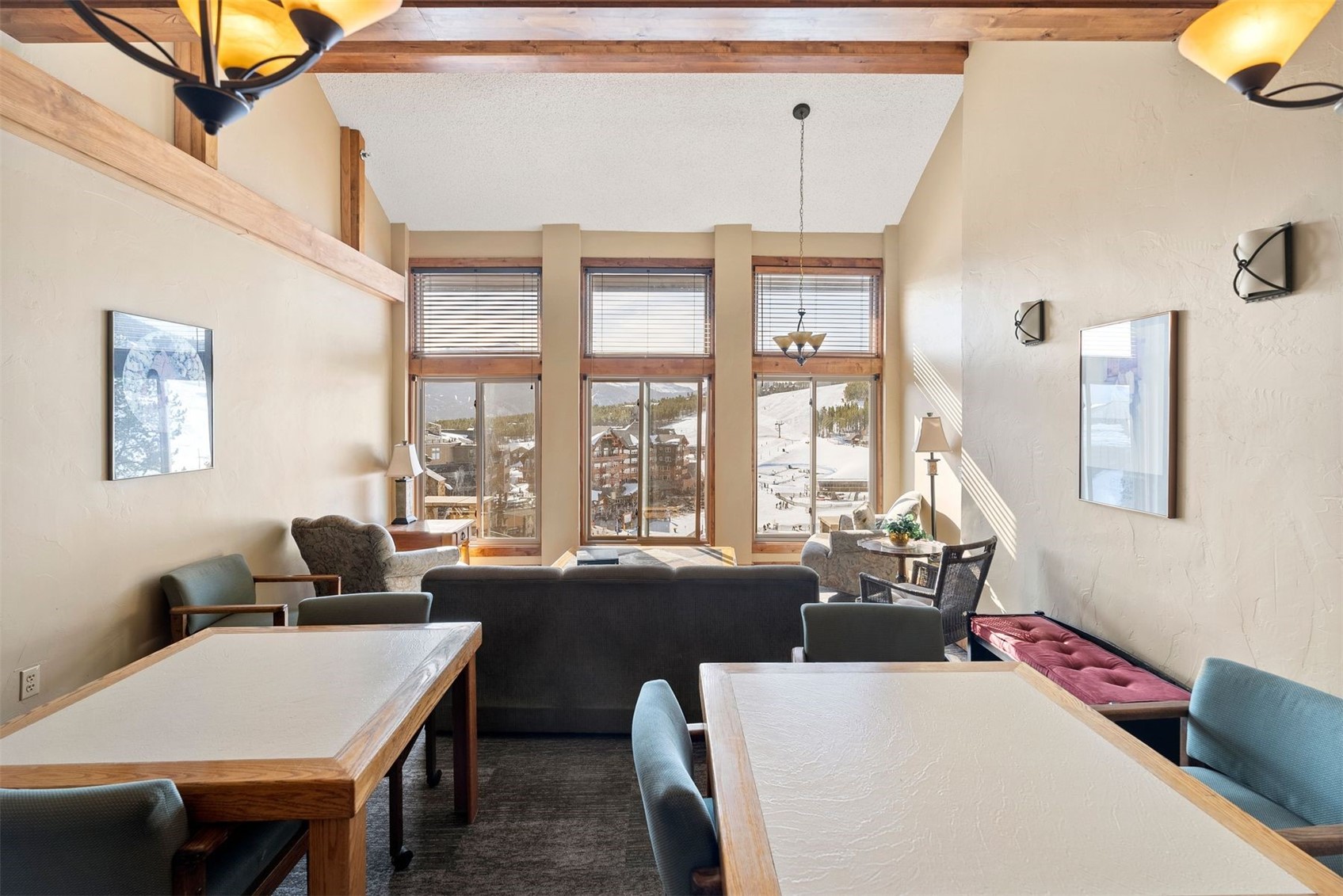 107 SKIWATCH DRIVE 329