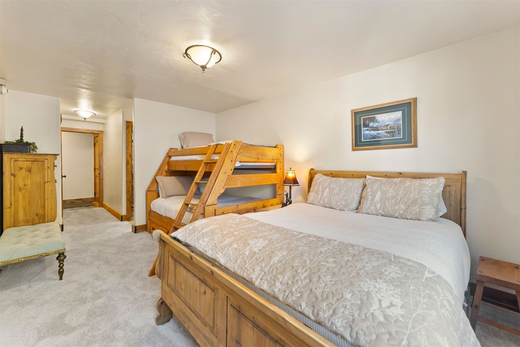 107 SKIWATCH DRIVE 329