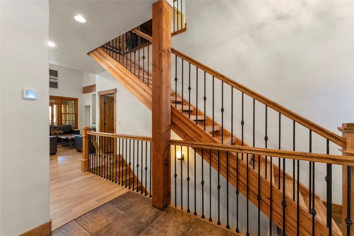 50 Cooney COURT