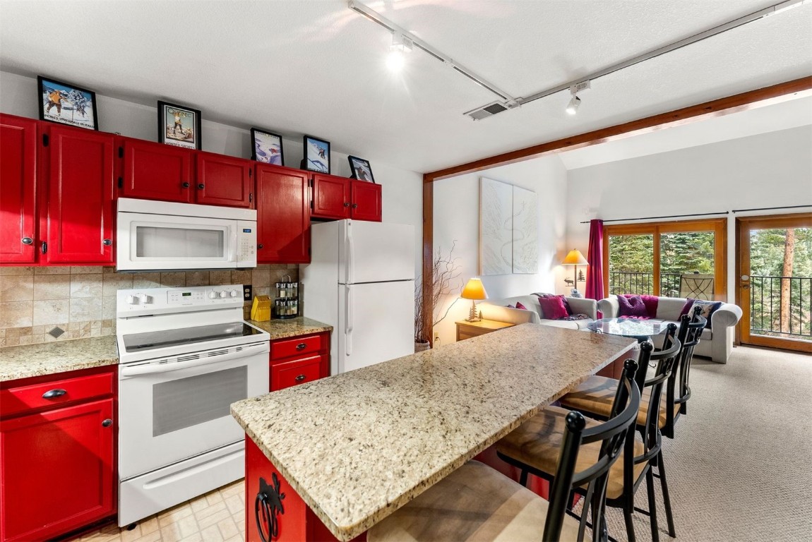 10500 Ryan Gulch ROAD J-106