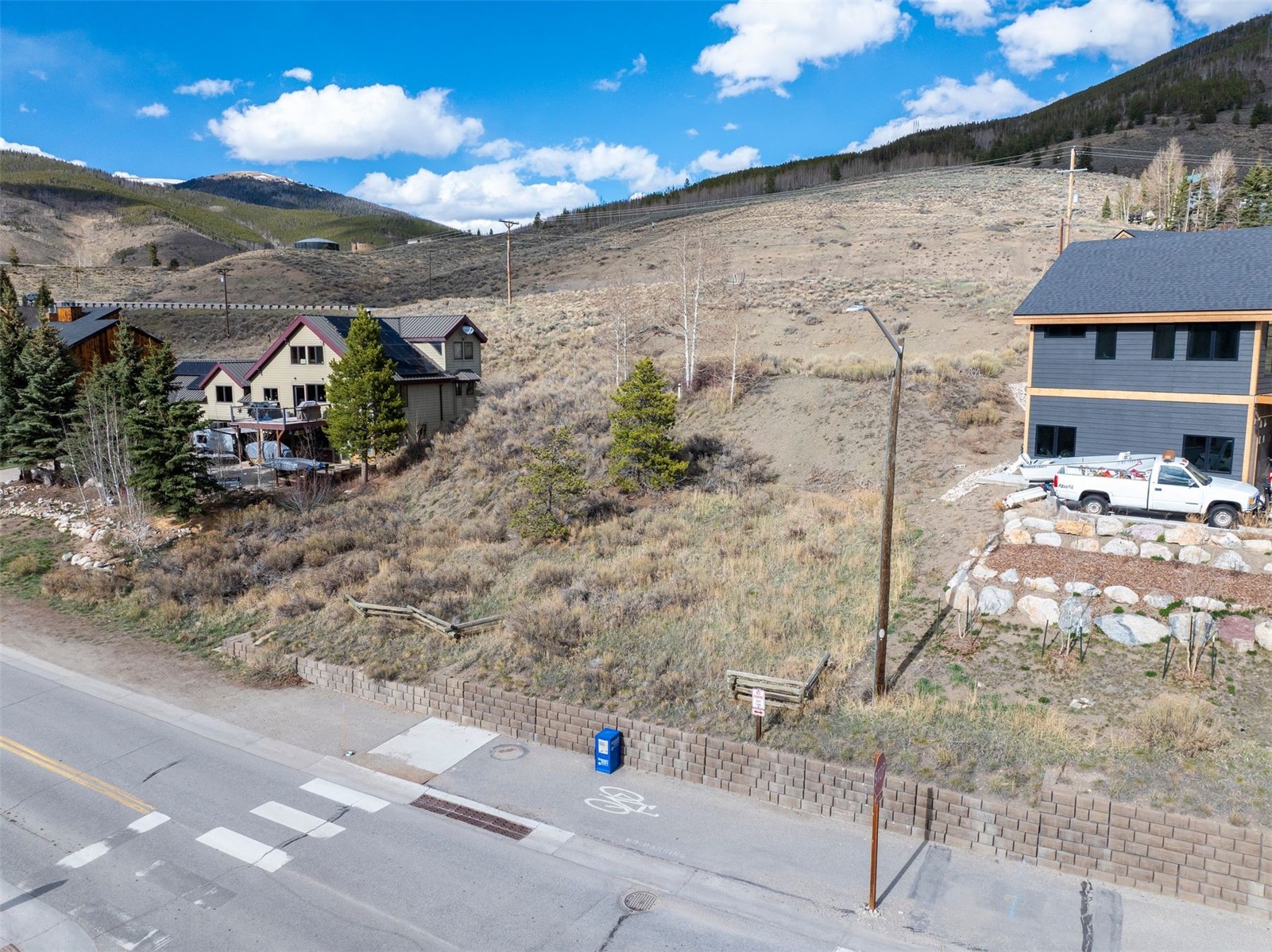 321 Tenderfoot STREET