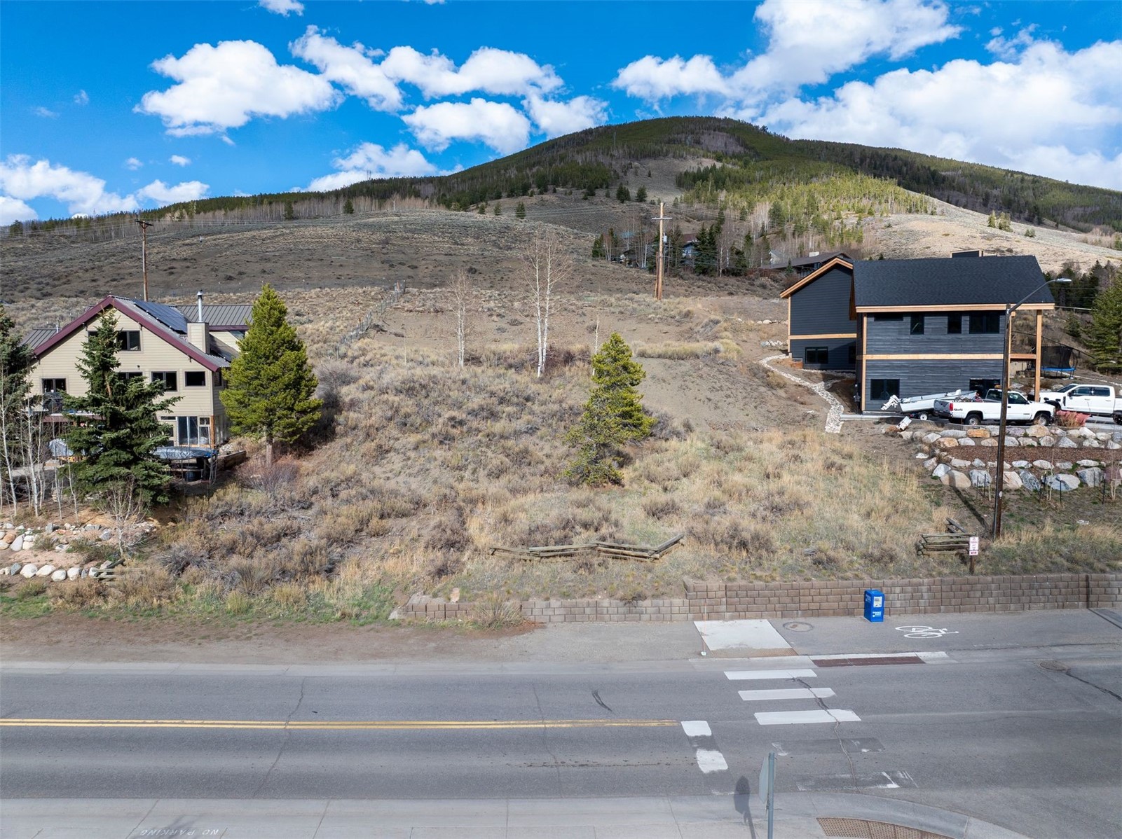 321 Tenderfoot STREET