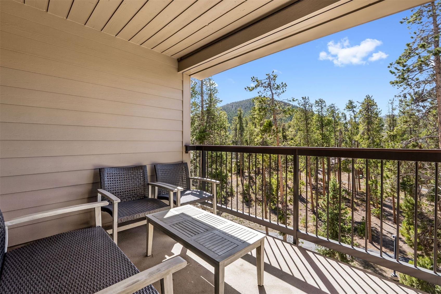 240 Tennis Club ROAD 1665