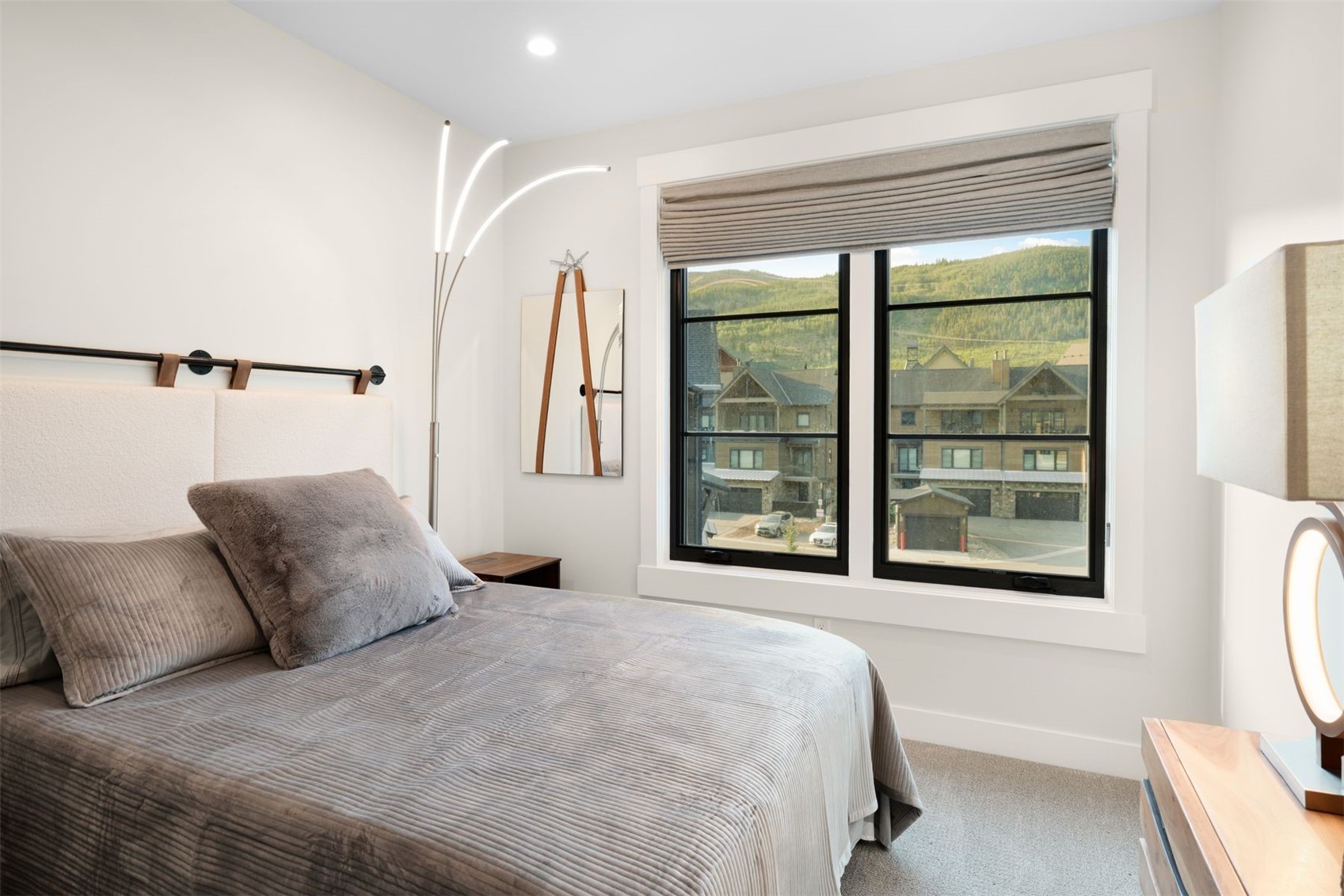91 ALCOVE COURT 91