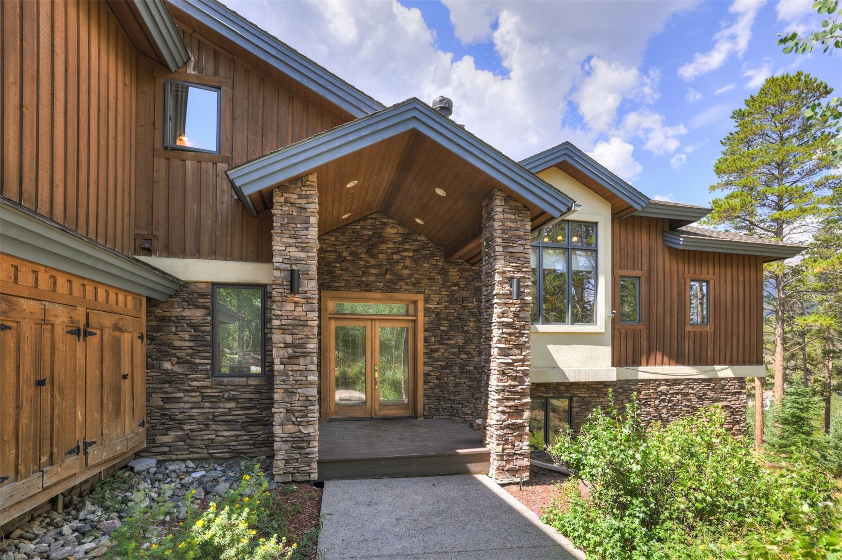 35 Fletcher COURT