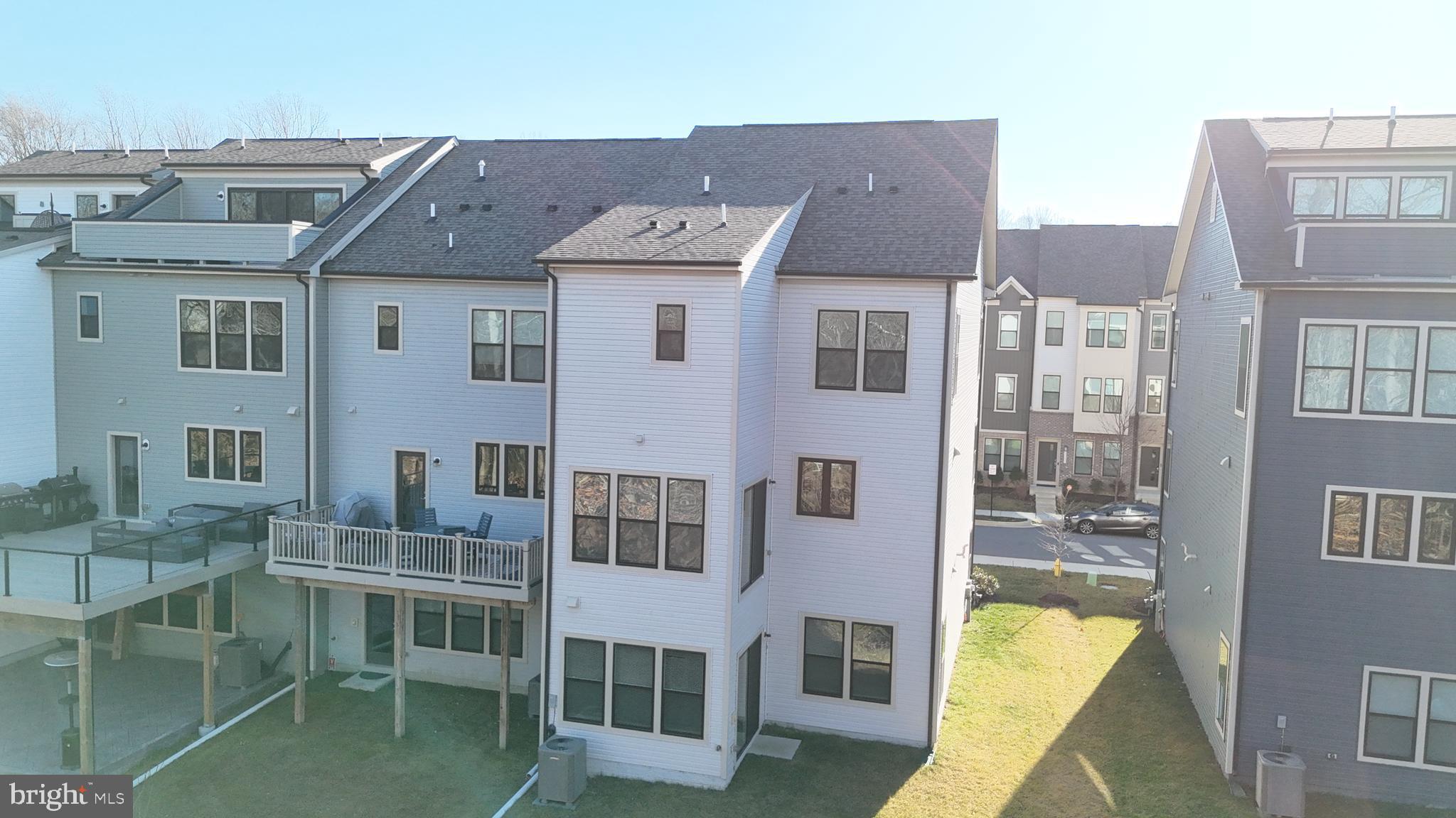 3238 WATERSHED BOULEVARD