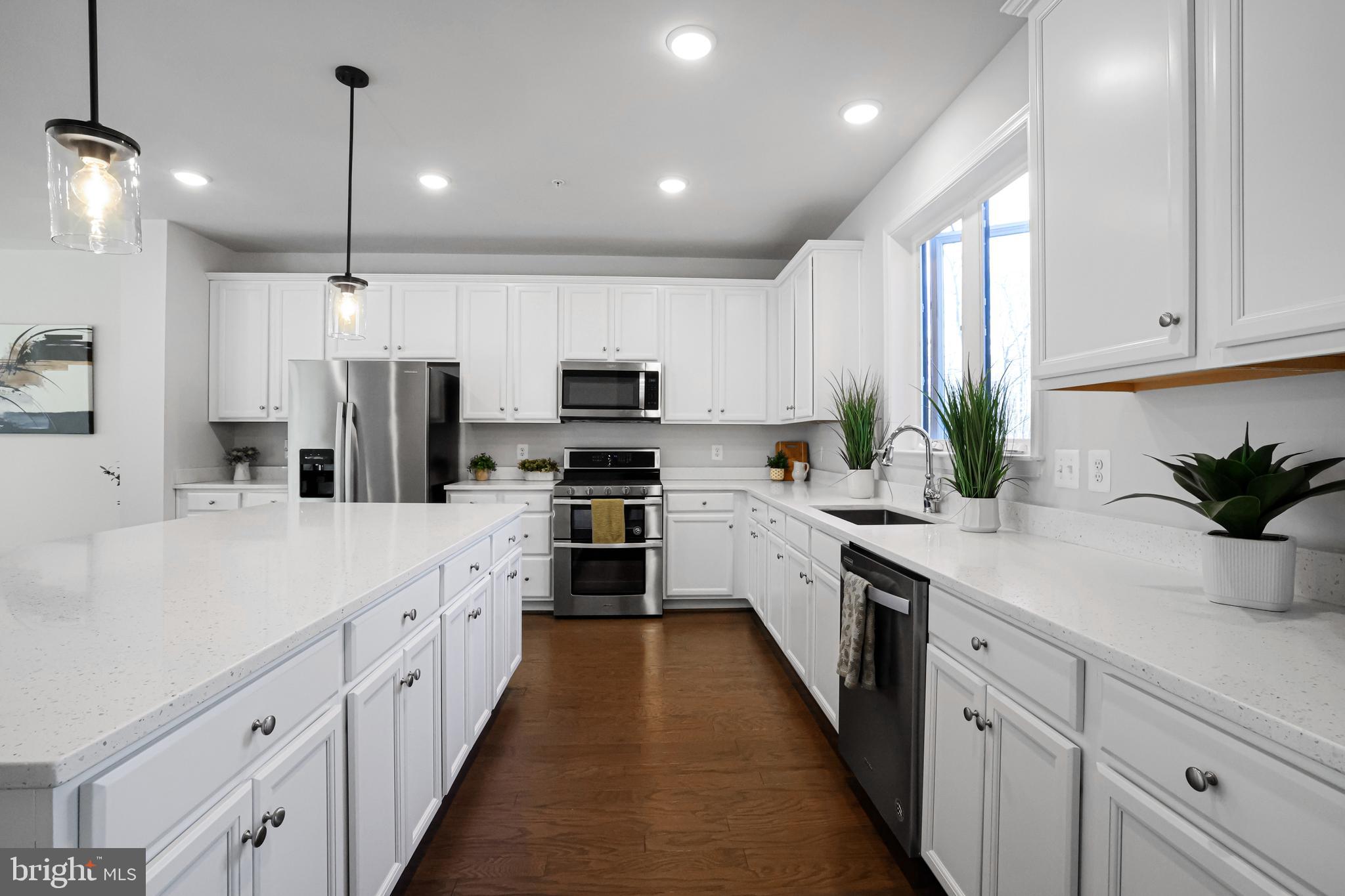 3238 WATERSHED BOULEVARD