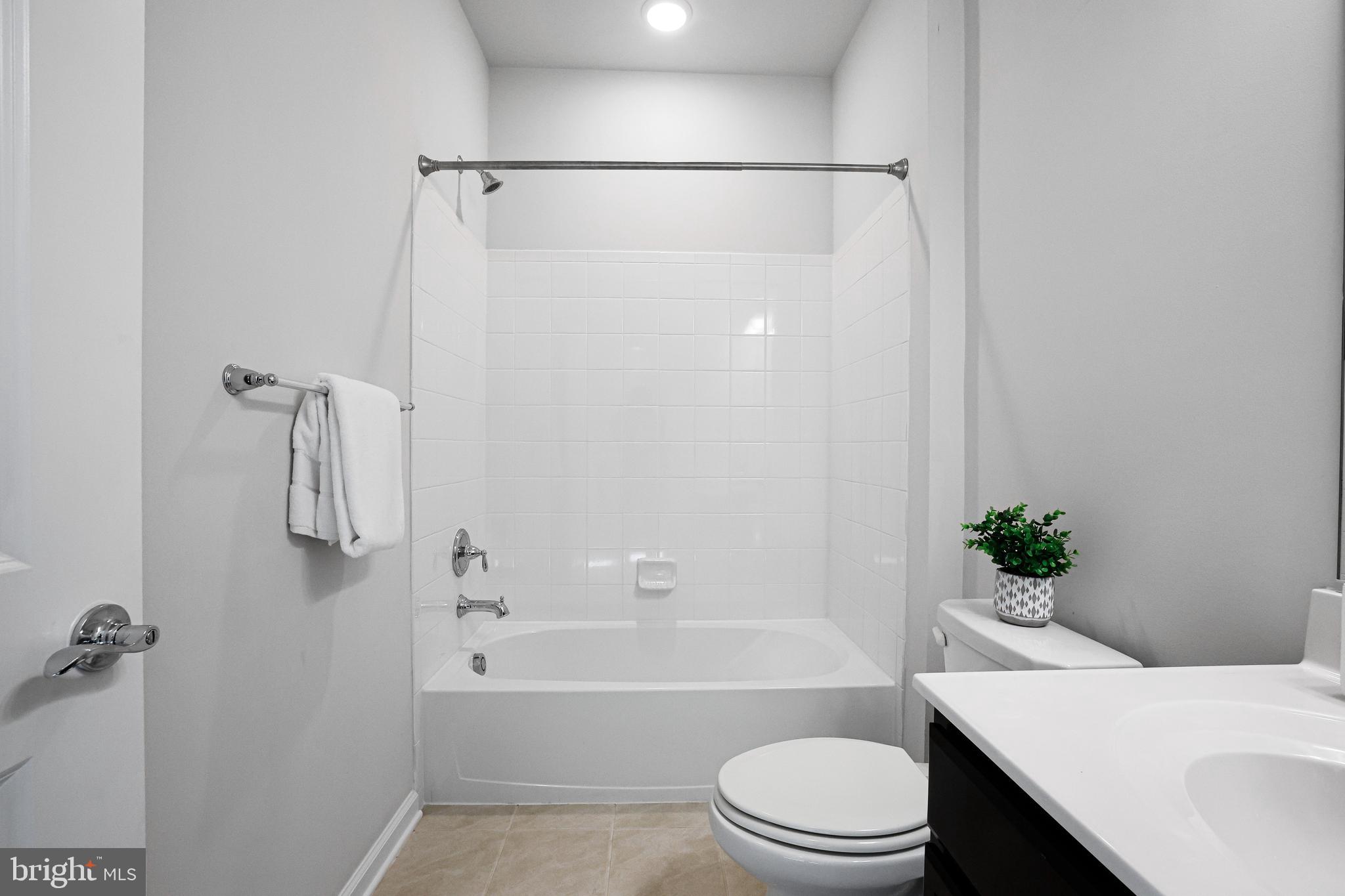 3238 WATERSHED BOULEVARD