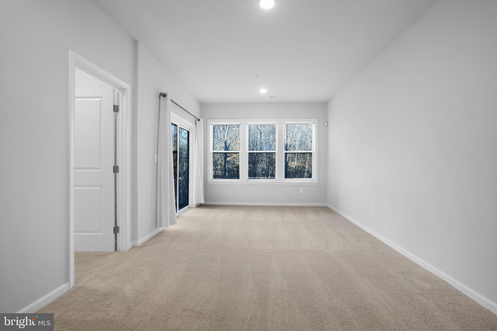 3238 WATERSHED BOULEVARD