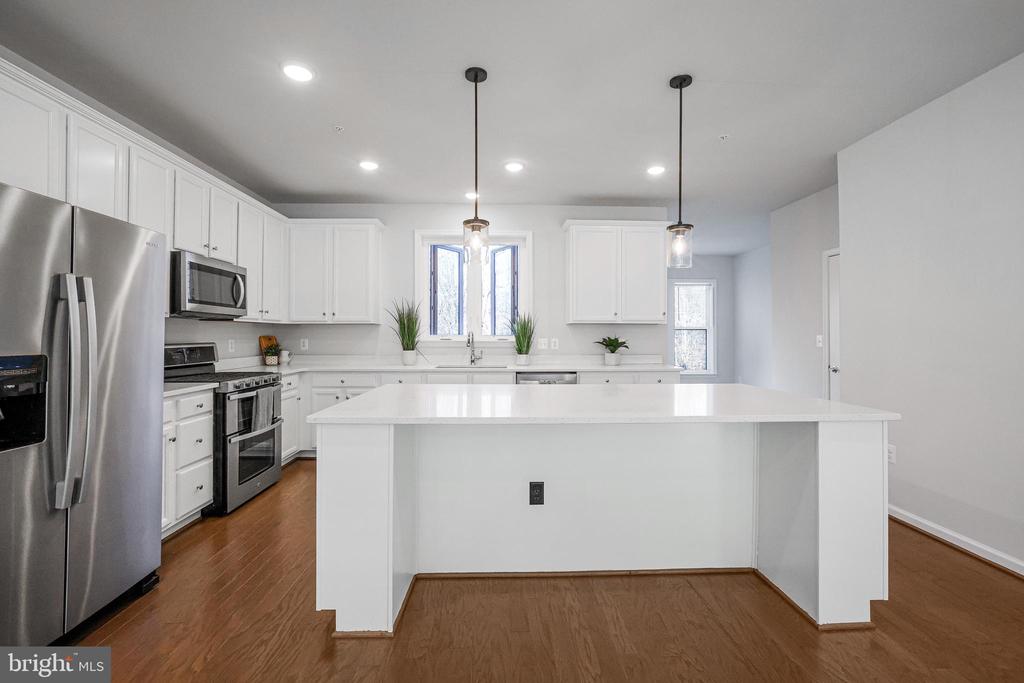 3238 WATERSHED BOULEVARD