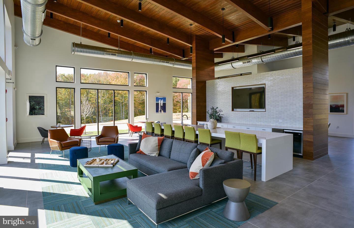 3238 WATERSHED BOULEVARD