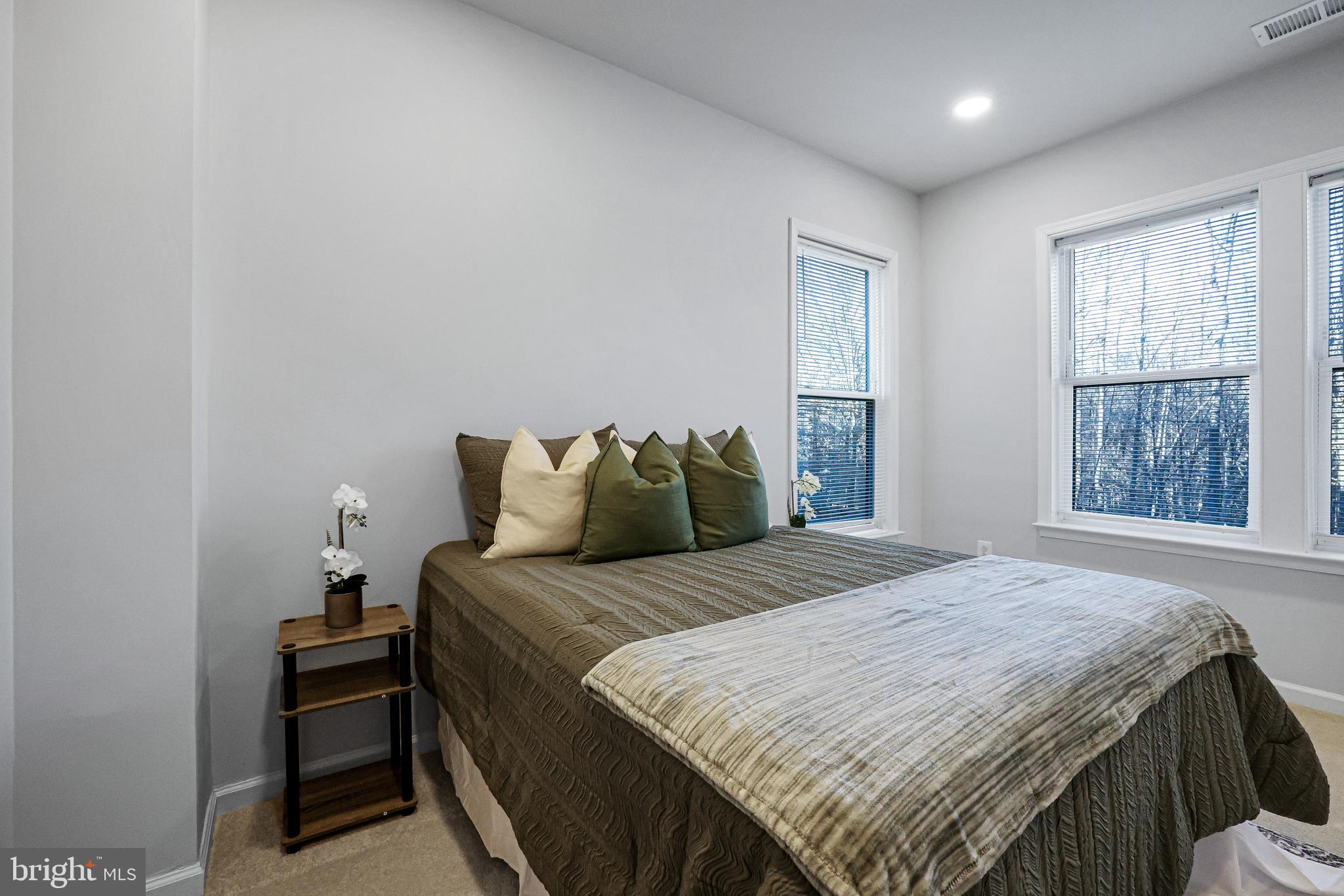 3238 WATERSHED BOULEVARD