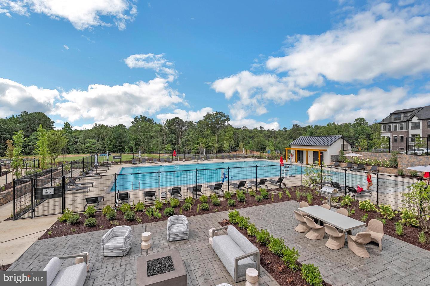 3238 WATERSHED BOULEVARD