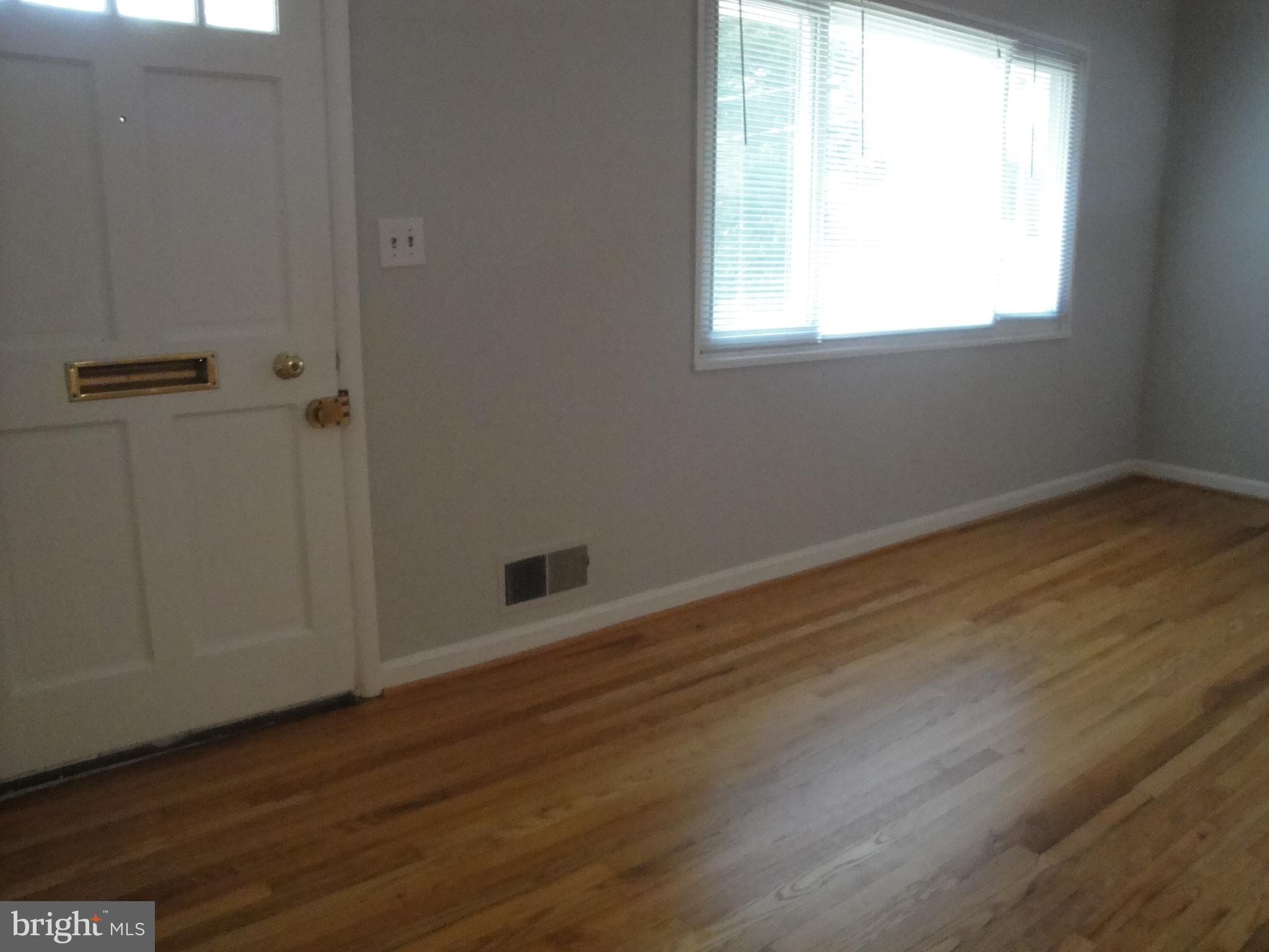 1825 OPALOCKA DR