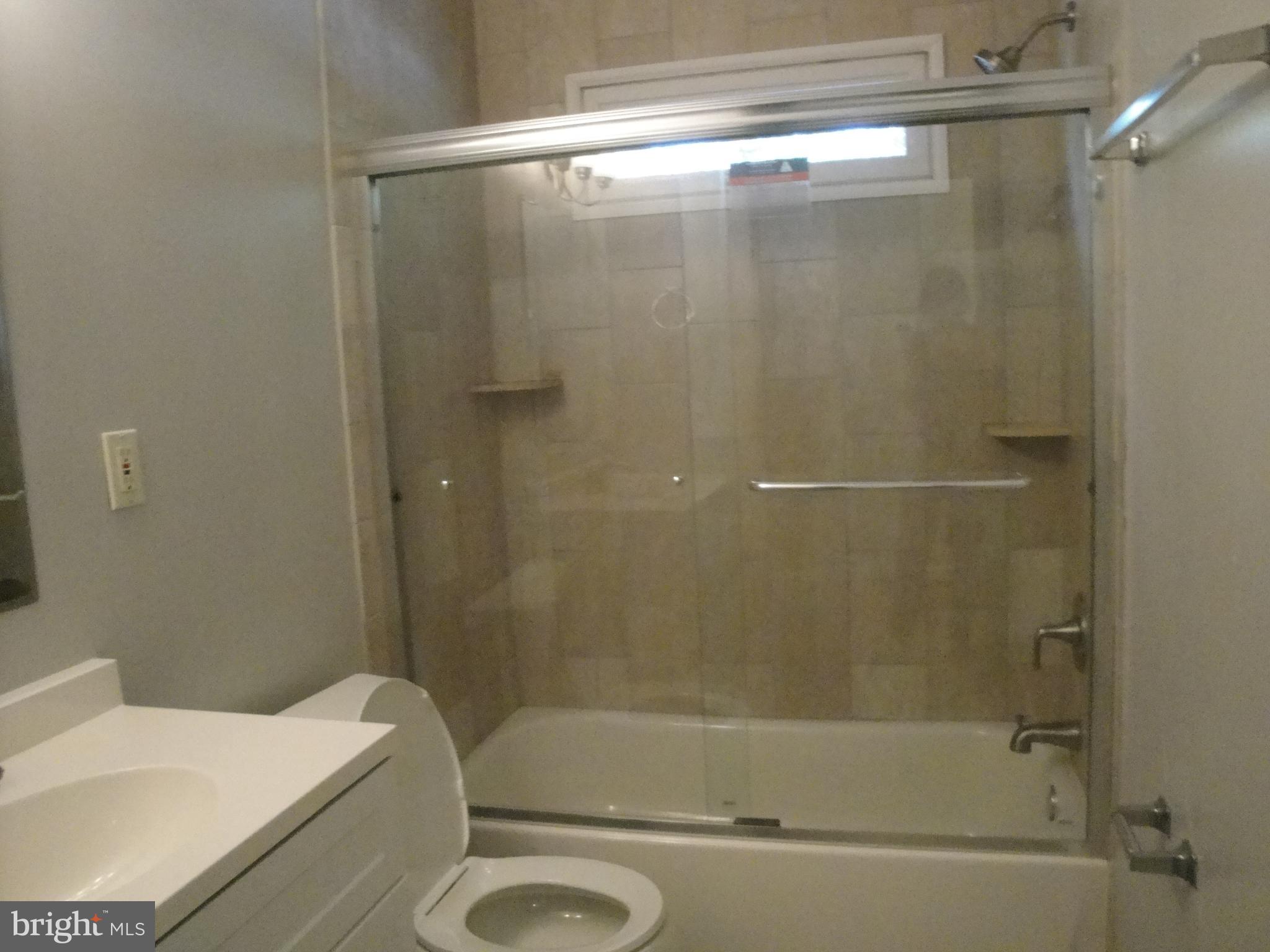 1825 OPALOCKA DR