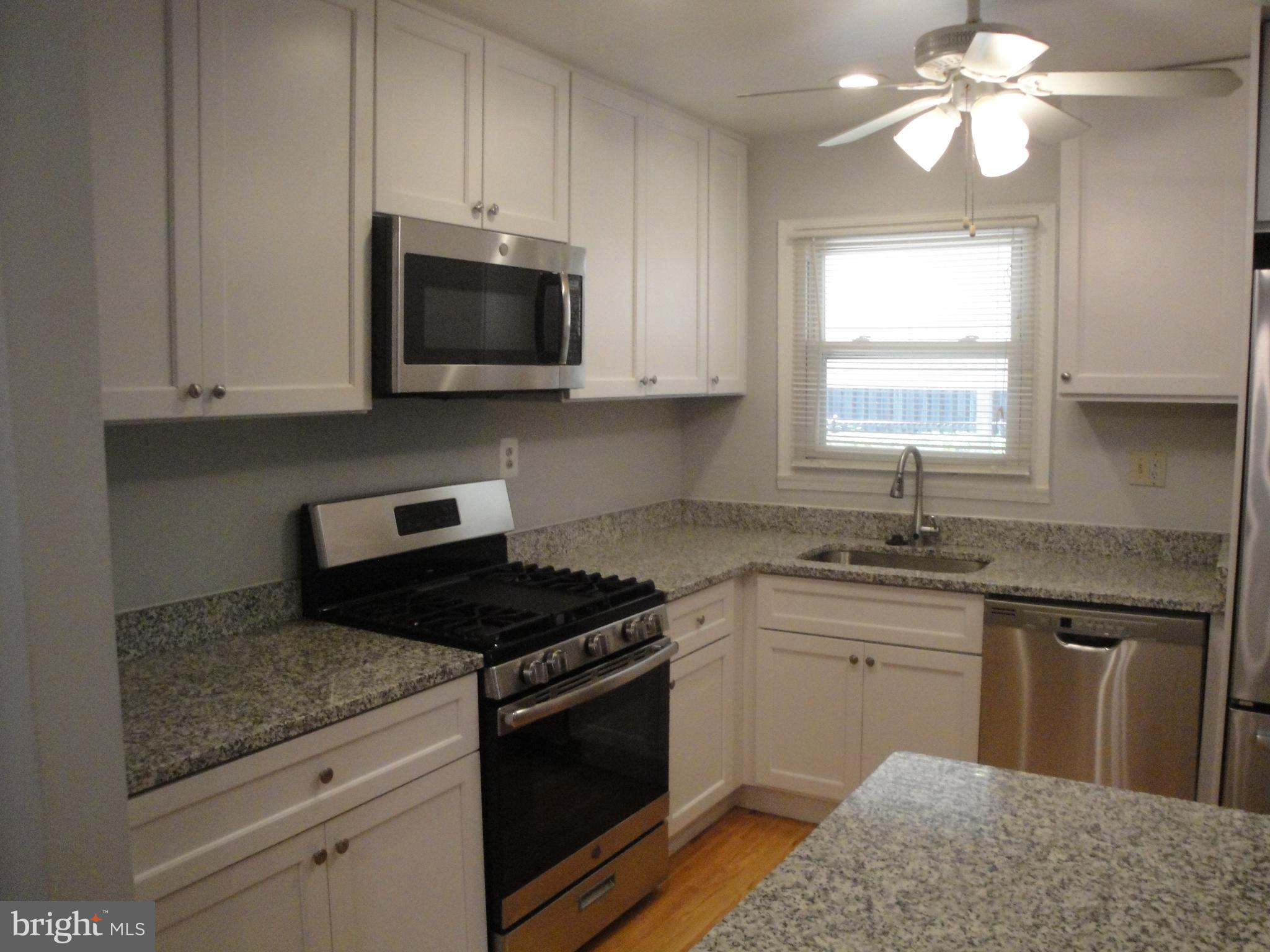 1825 OPALOCKA DR