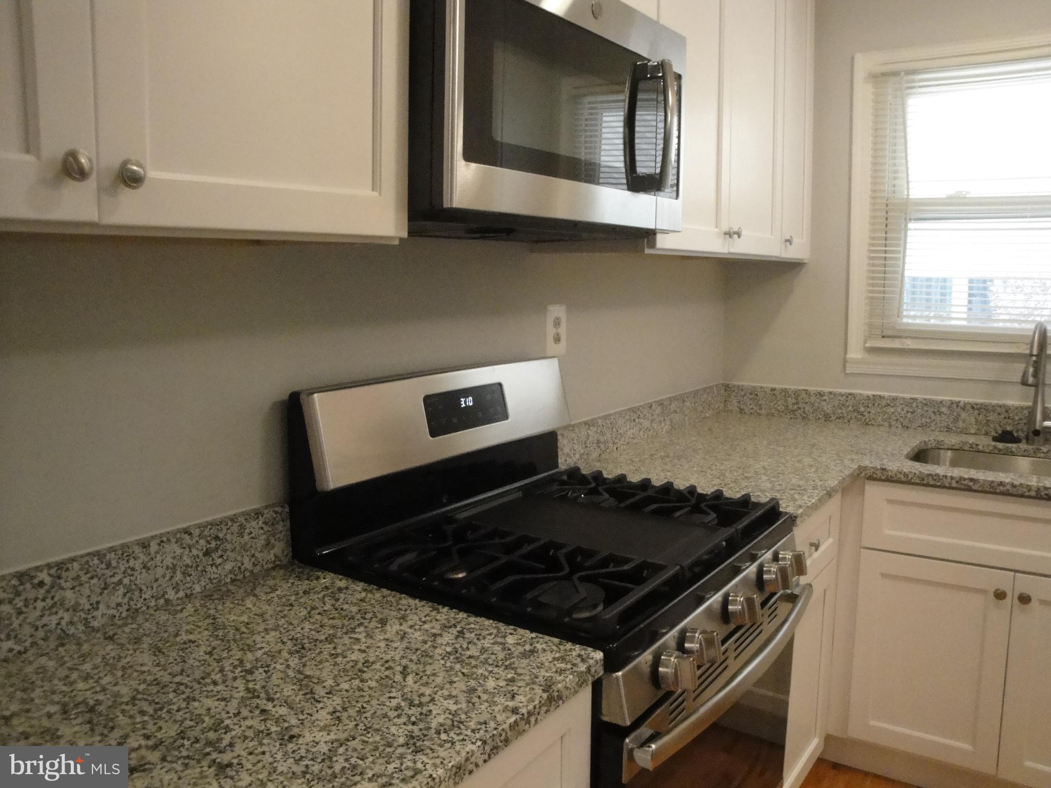 1825 OPALOCKA DR