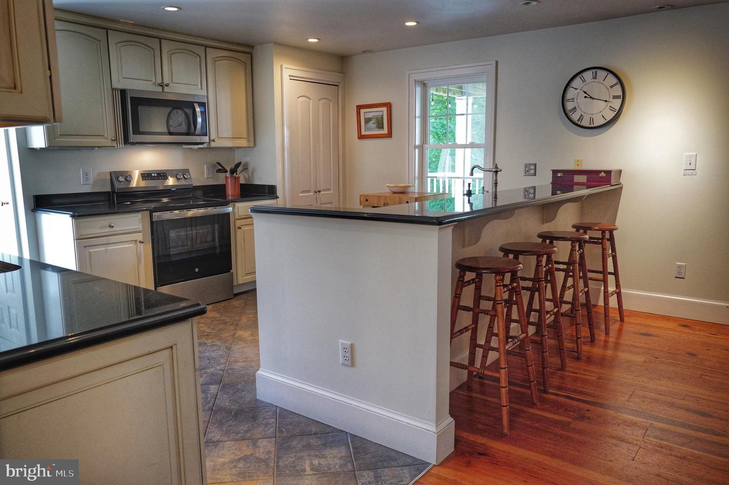315 Ganders Dr