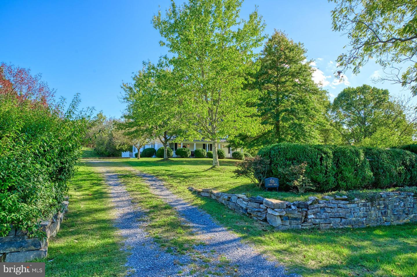 315 Ganders Dr