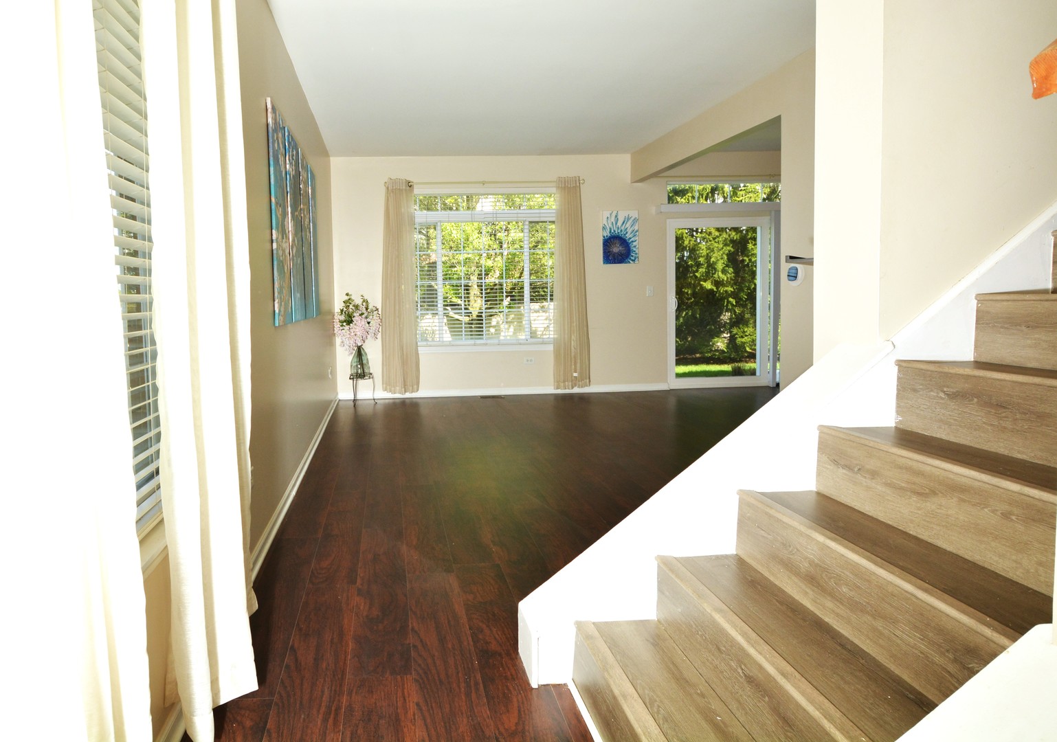 1604 Windward Court