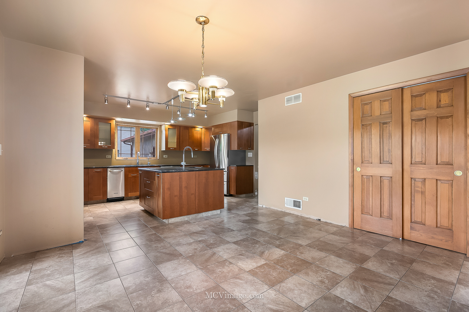 16035 S Renwick Park Drive