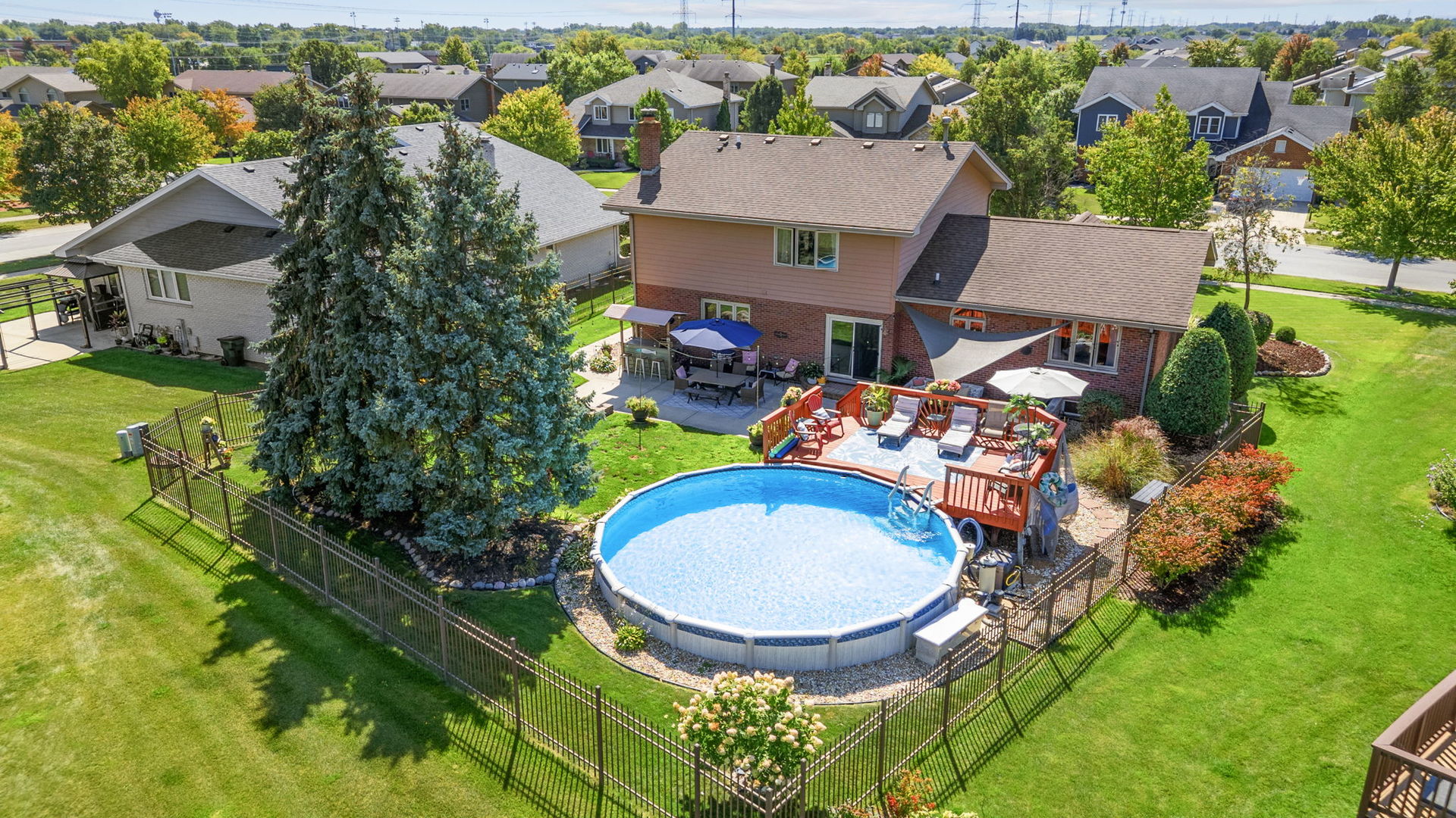 8500 Brookside Glen Drive