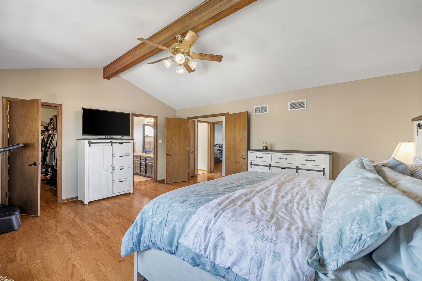 8500 Brookside Glen Drive