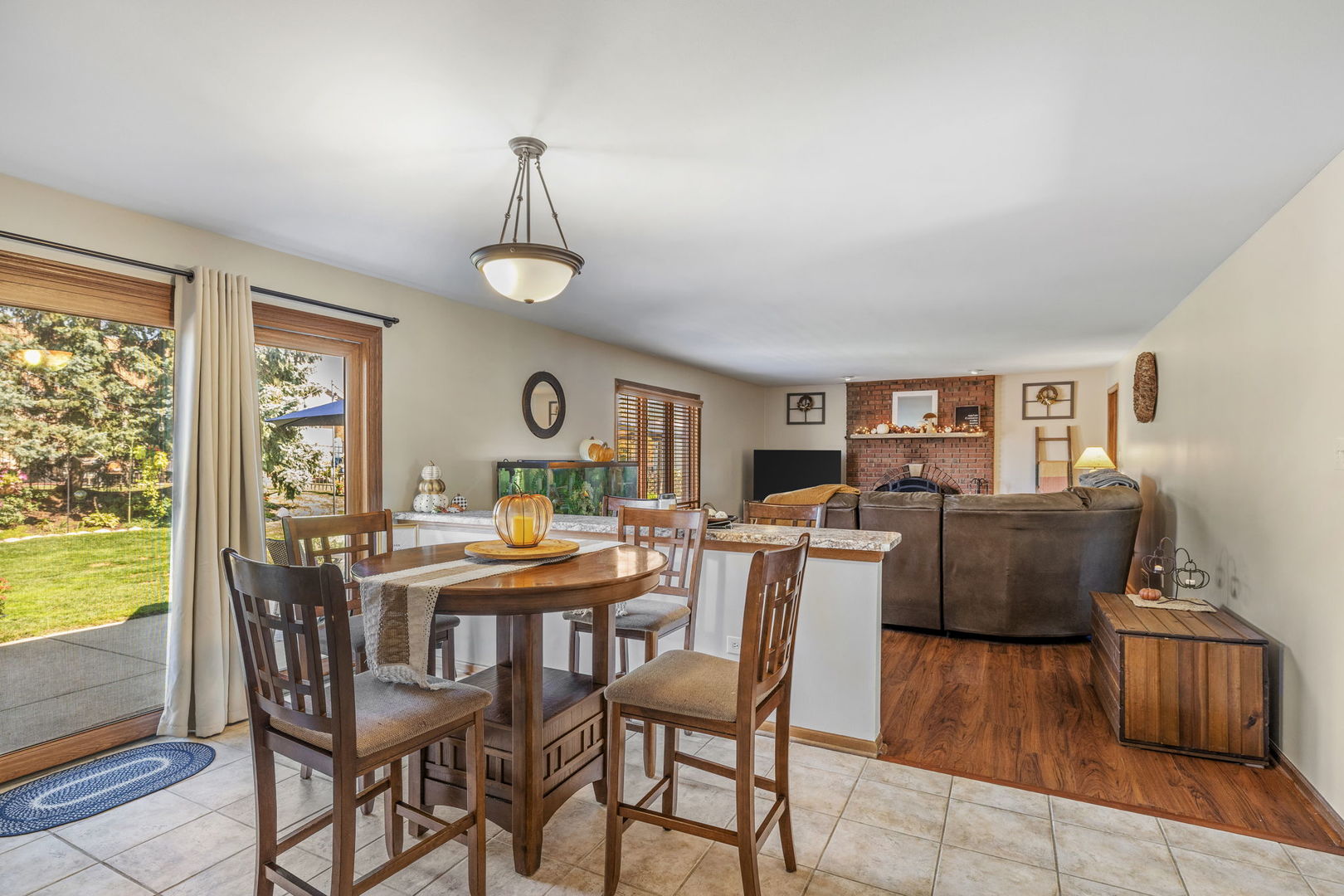 8500 Brookside Glen Drive