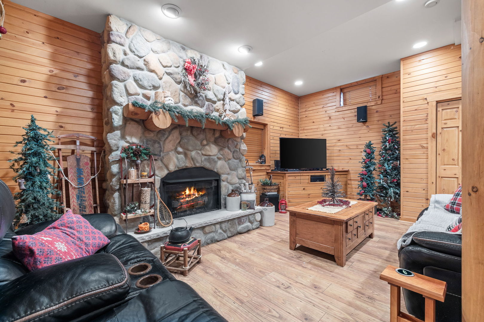 8500 Brookside Glen Drive