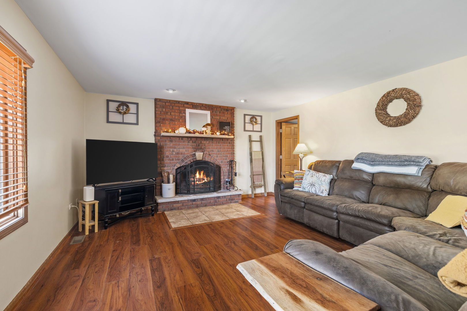 8500 Brookside Glen Drive