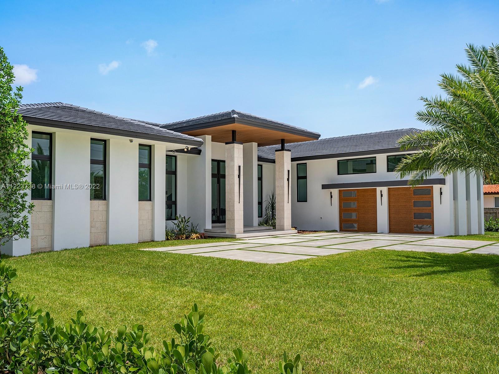 5941 SW 87th Ave