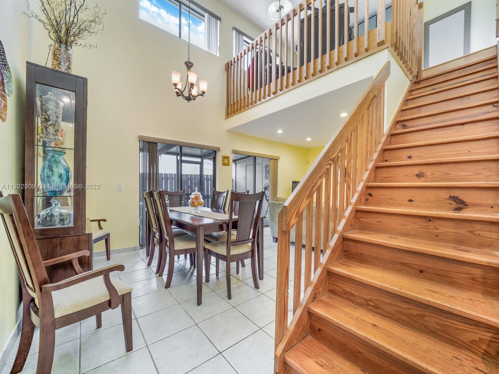 6249 NW 170th Ter