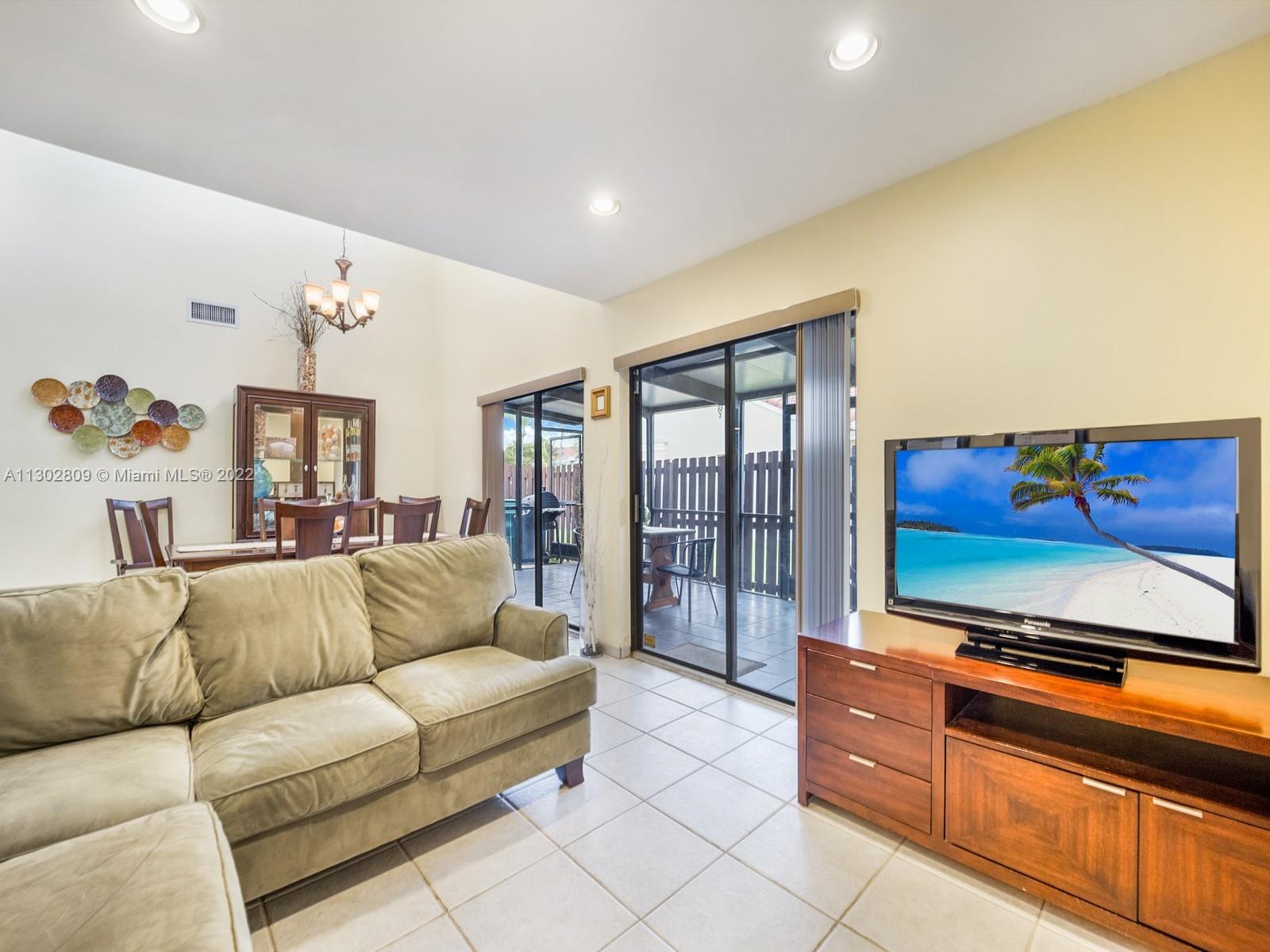 6249 NW 170th Ter