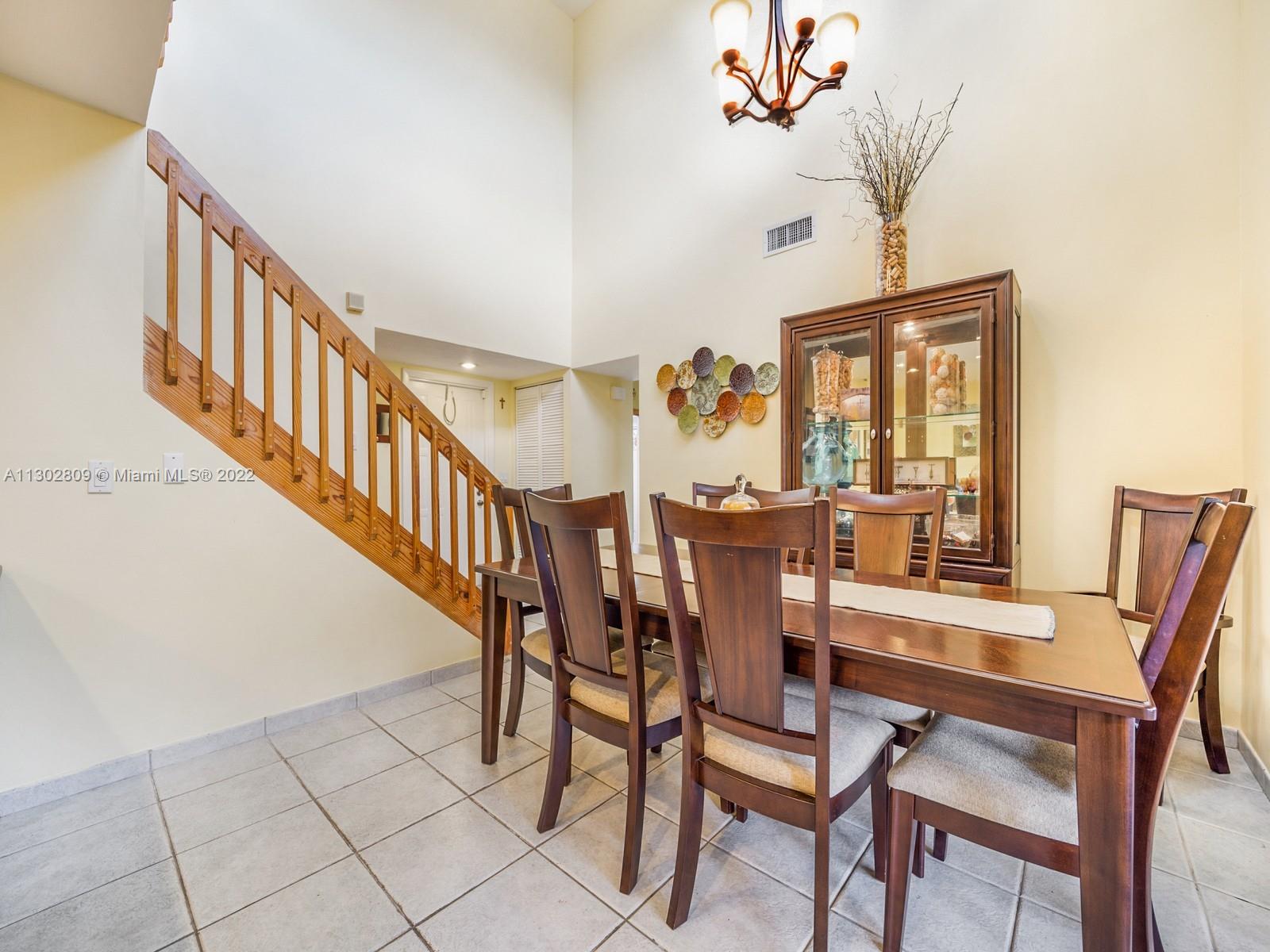6249 NW 170th Ter