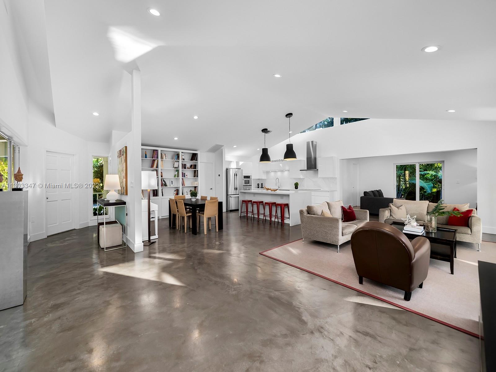 9030 SW 68th Ave