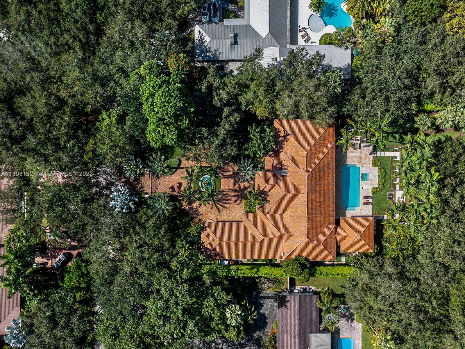 6401 SW 100th St