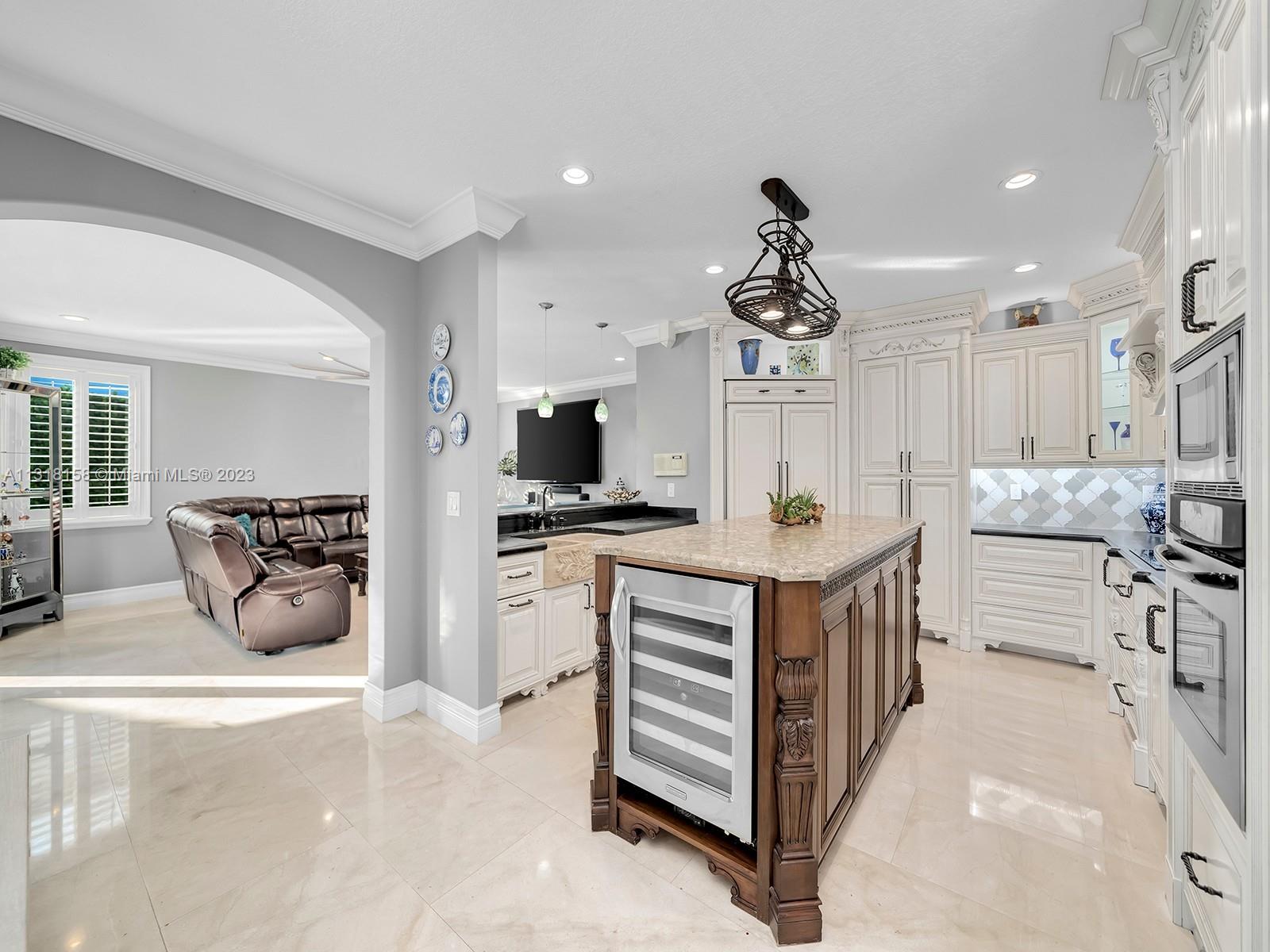 12500 SW 75th St