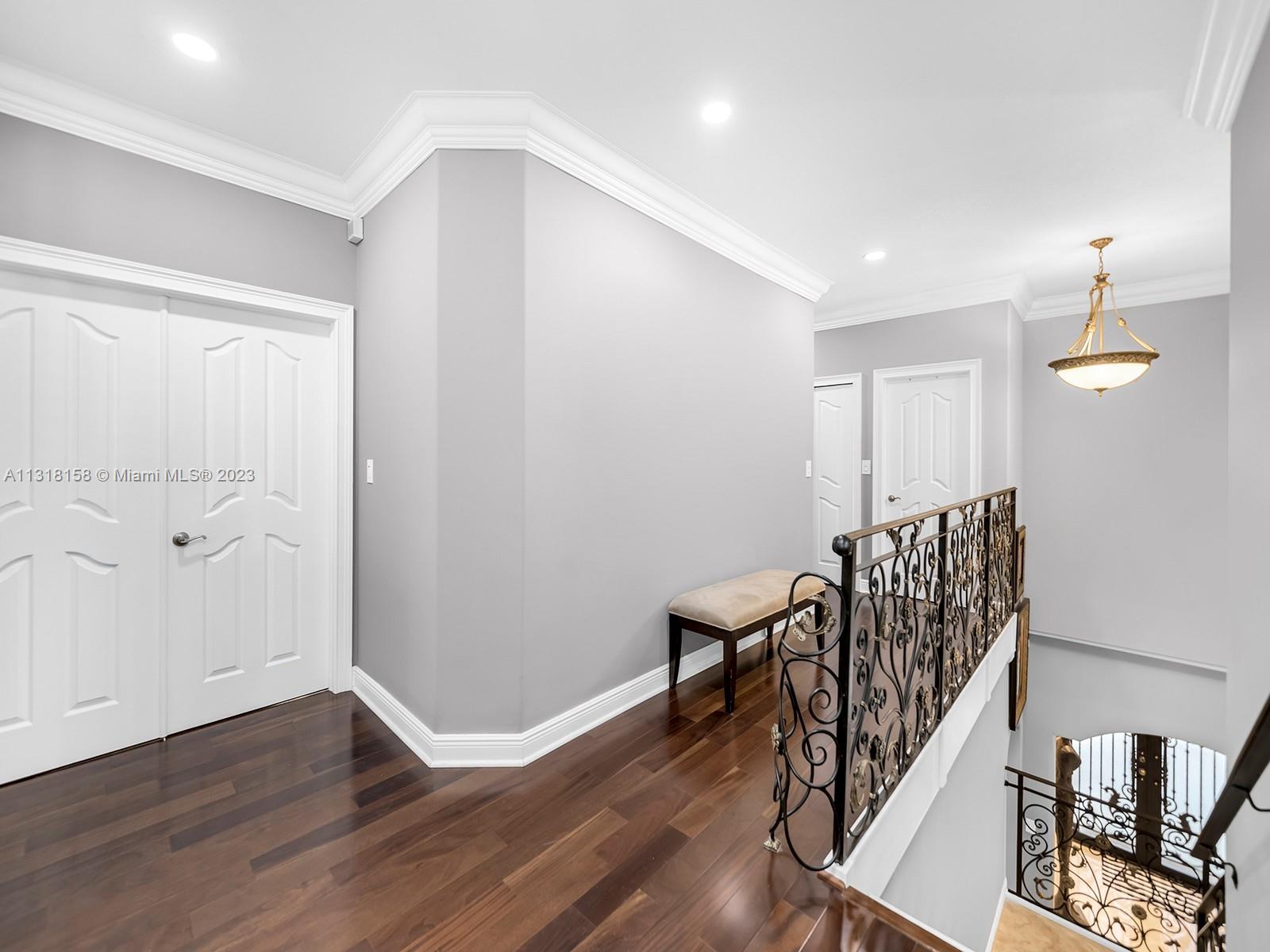12500 SW 75th St