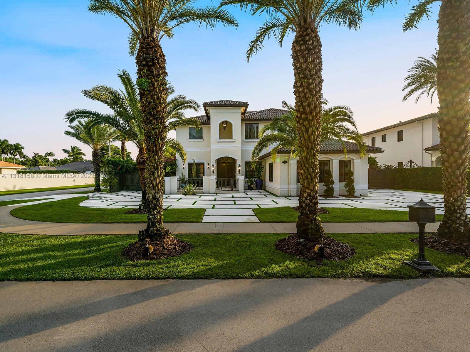 12500 SW 75th St