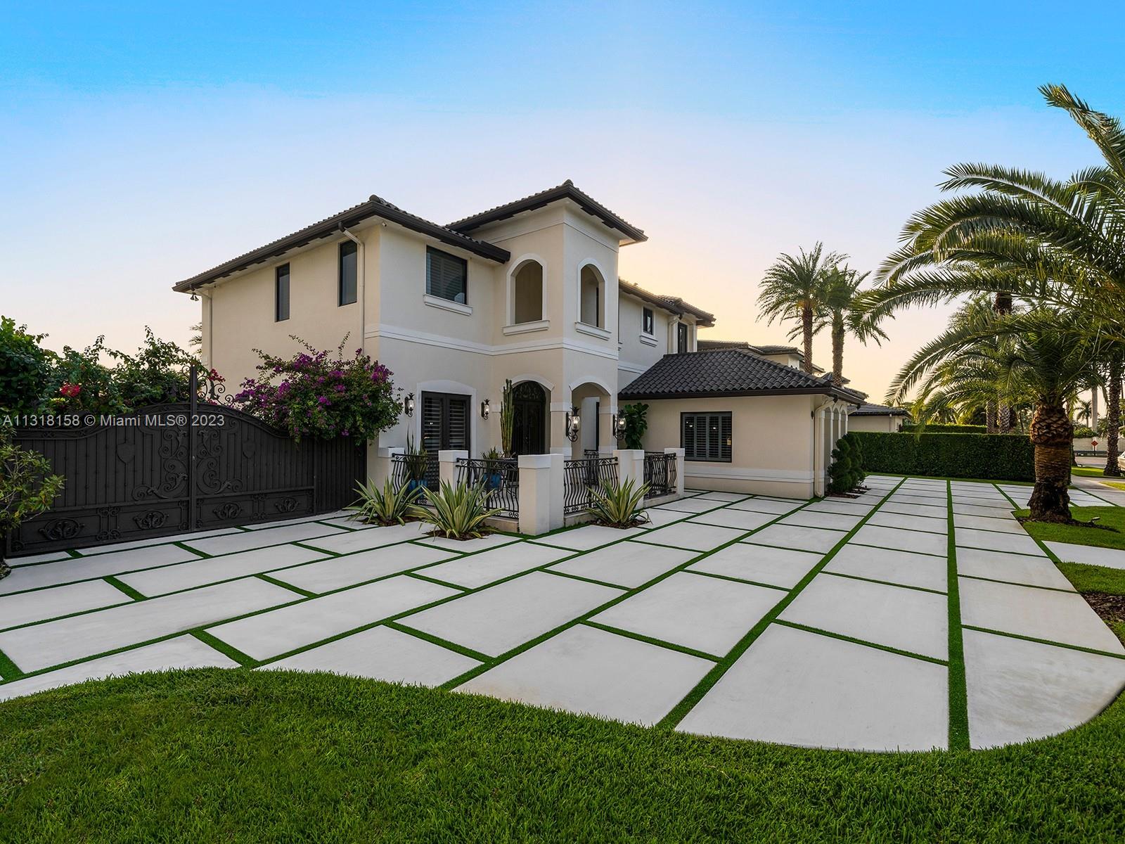 12500 SW 75th St