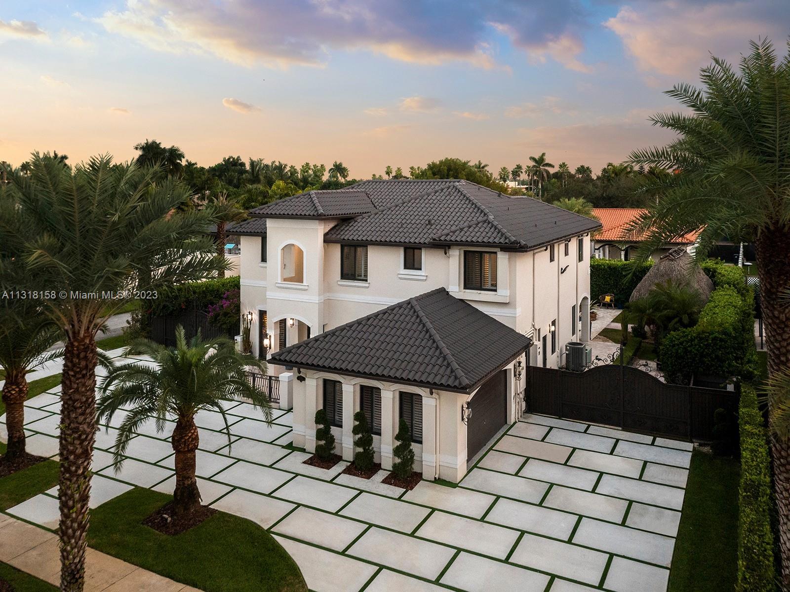 12500 SW 75th St