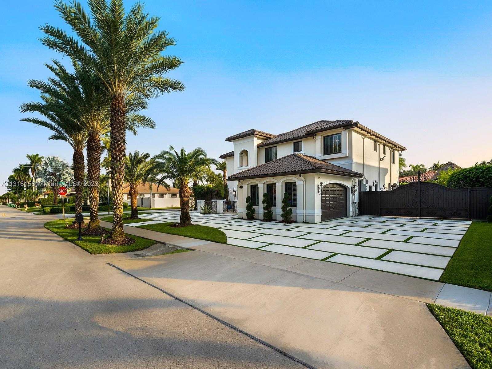 12500 SW 75th St