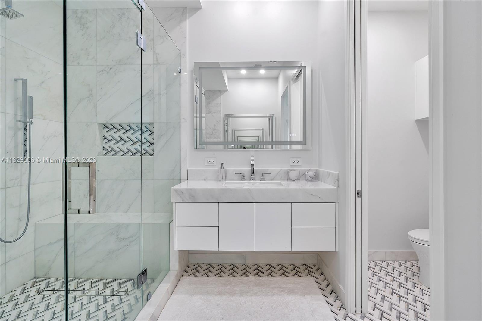900 Brickell Key Blvd # 2402