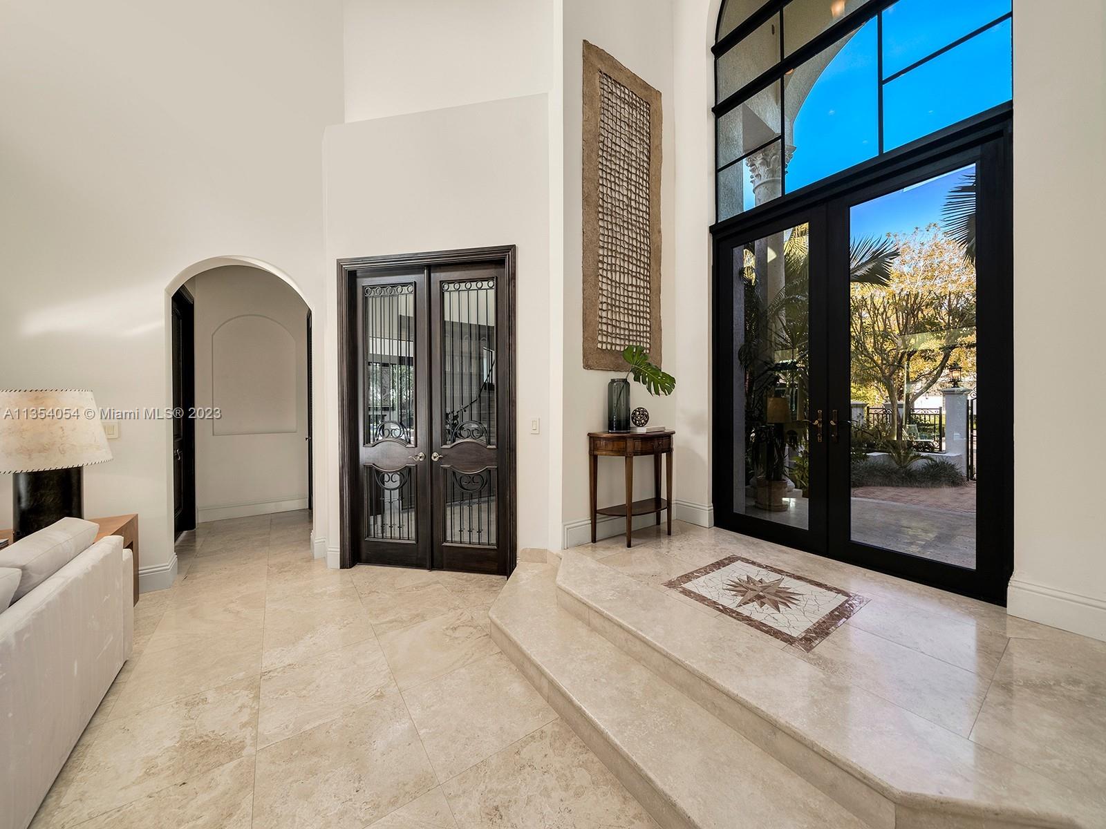 10800 SW 74th Ave