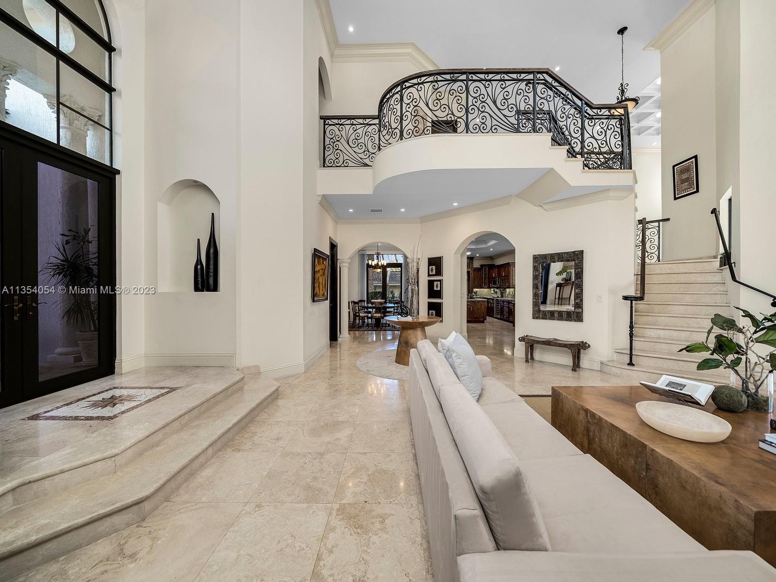 10800 SW 74th Ave
