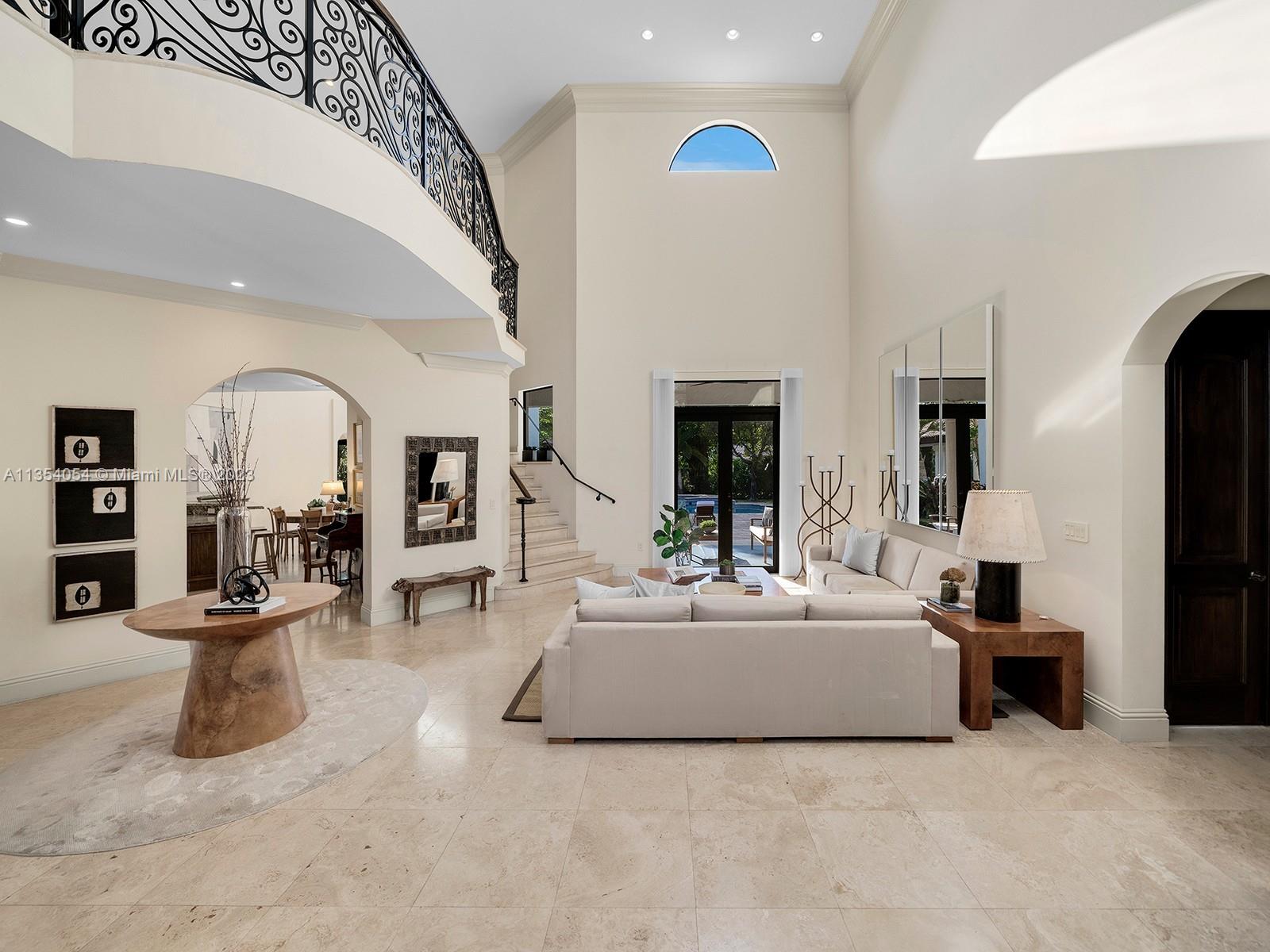 10800 SW 74th Ave