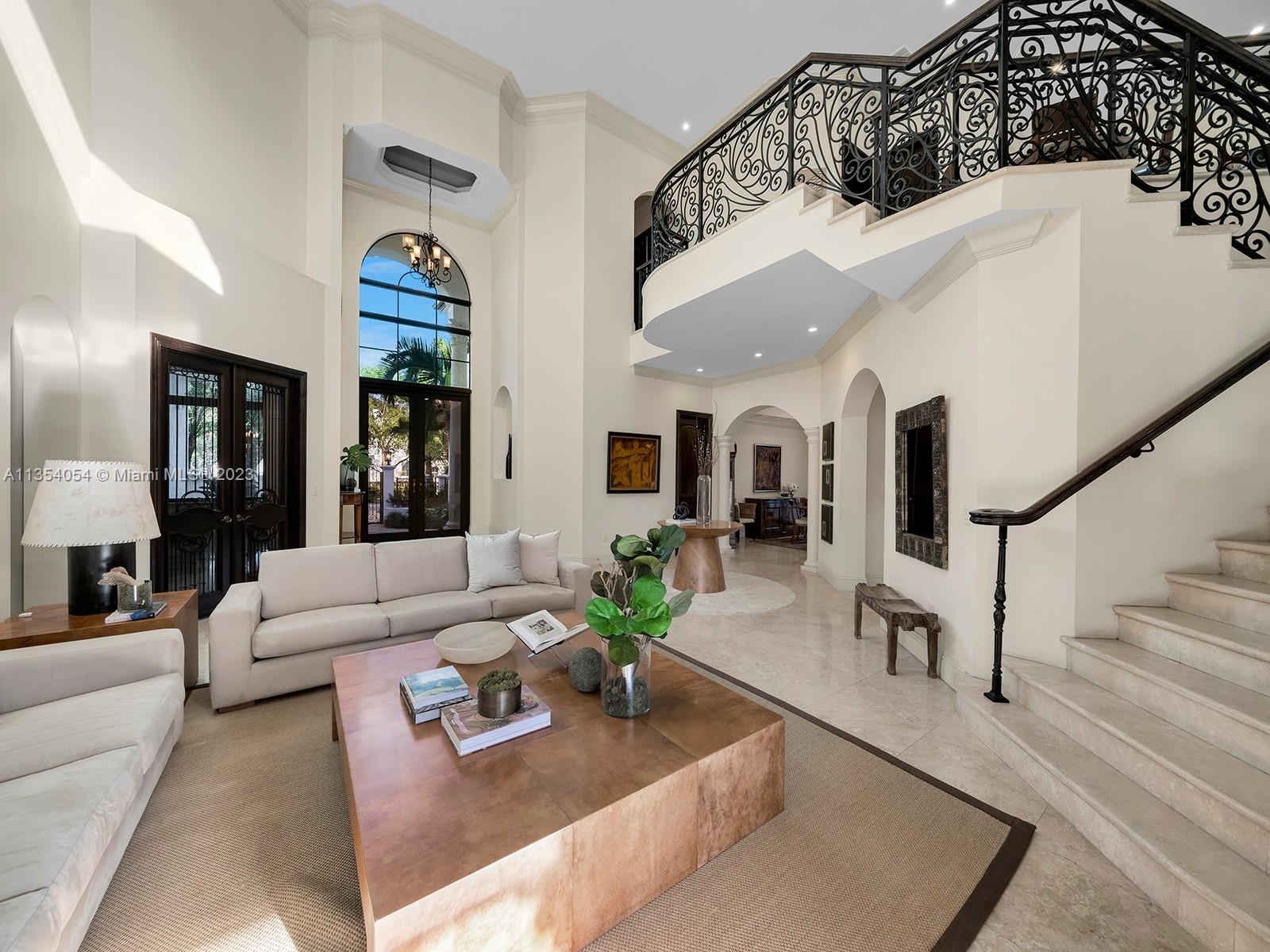 10800 SW 74th Ave