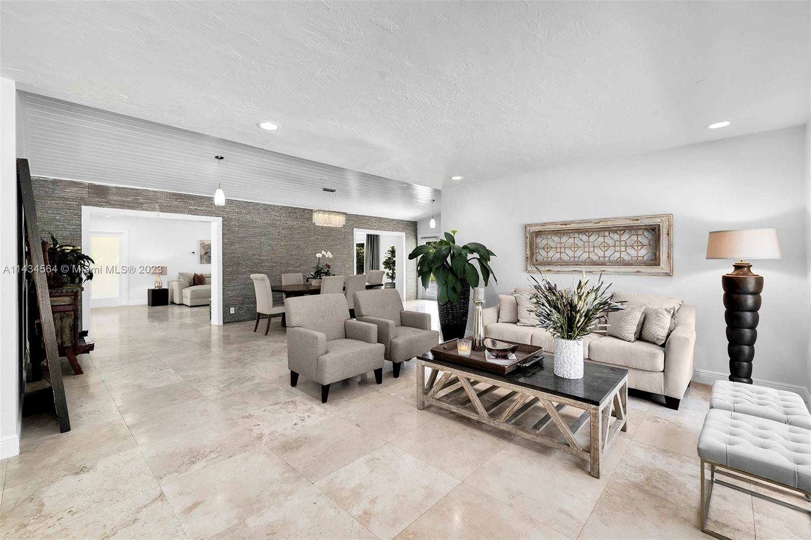 10800 SW 62nd Ave